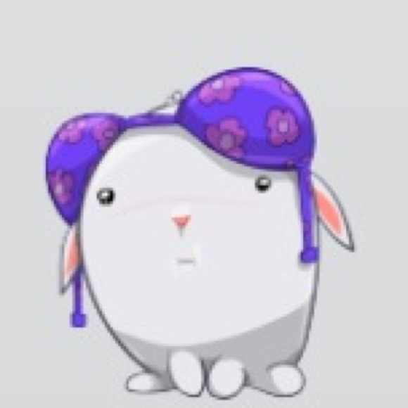 Poshmark profile picture for @racial