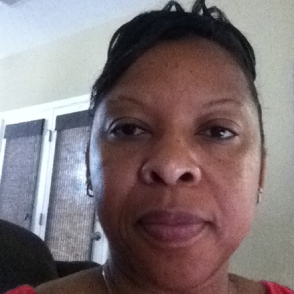 Poshmark profile picture for @randolph