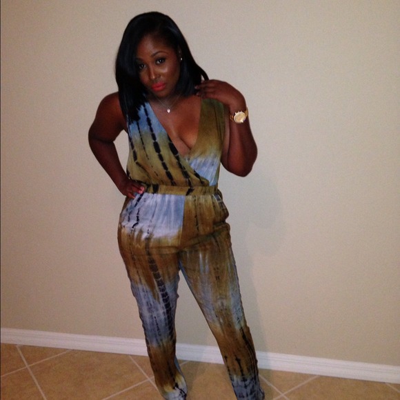 Poshmark profile picture for @tampa