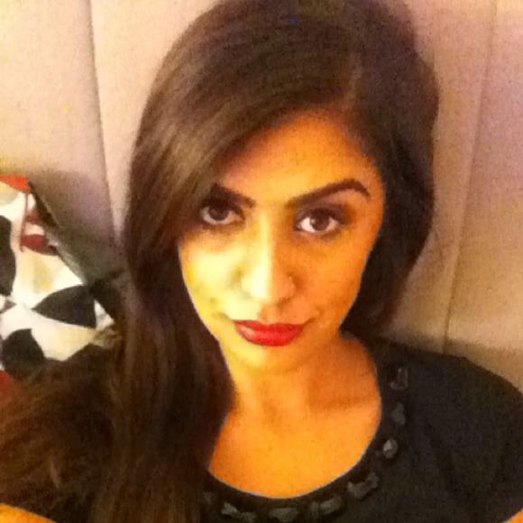 Poshmark profile picture for @puneet