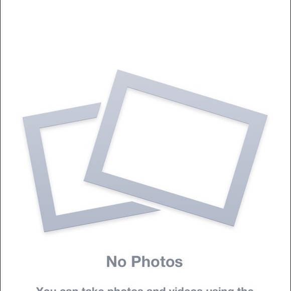 Poshmark profile picture for @lolp
