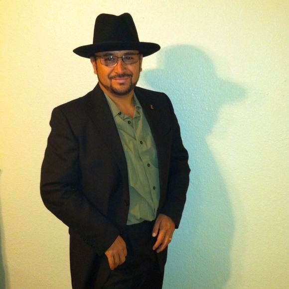 Poshmark profile picture for @marcelino