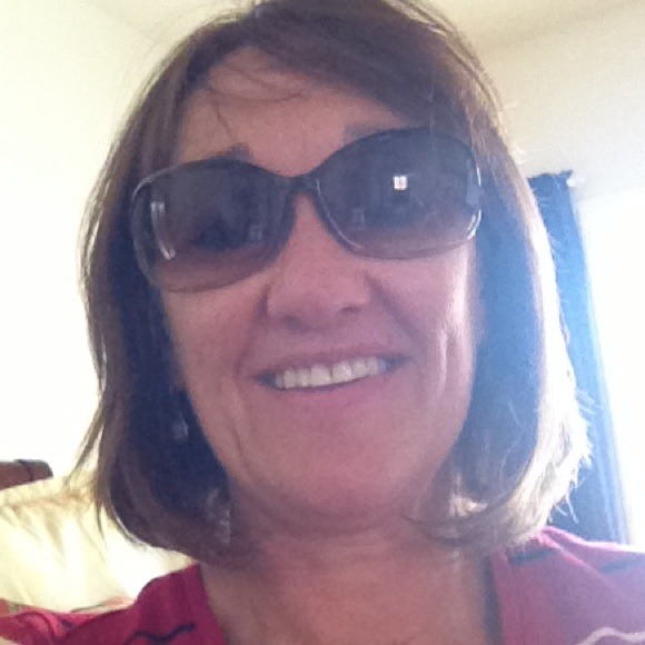 Poshmark profile picture for @worst