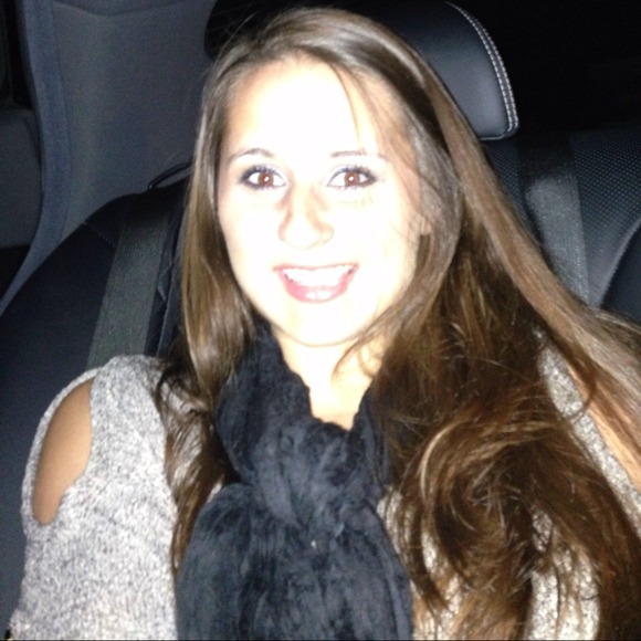 brooke_ca831