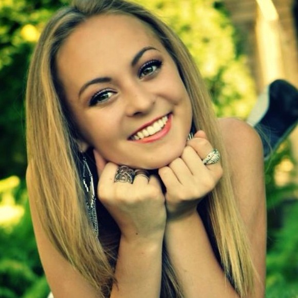 amyadamson