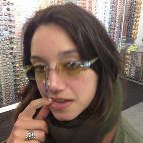 Poshmark profile picture for @philipp