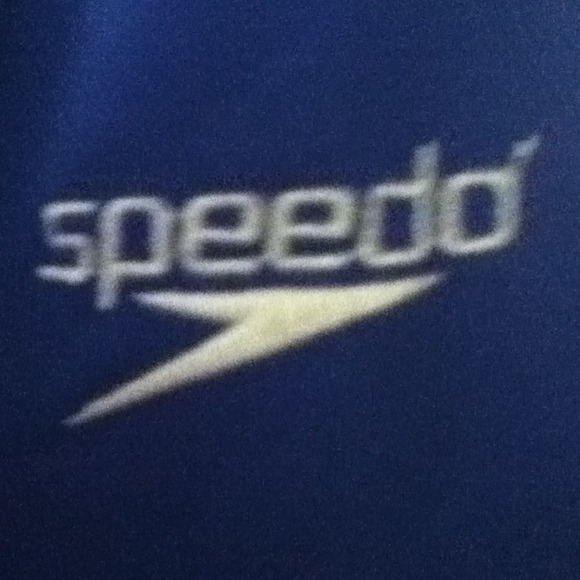 Poshmark profile picture for @speedo