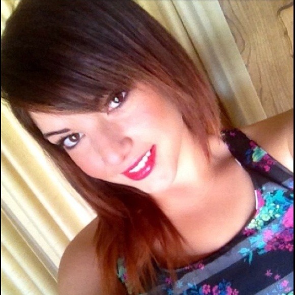 Poshmark profile picture for @lirio