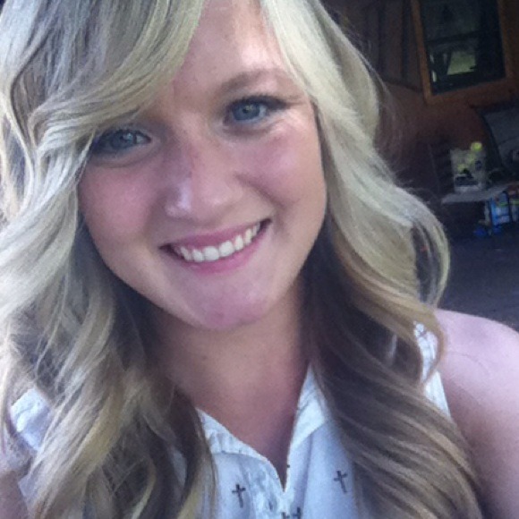 nikki_hebert