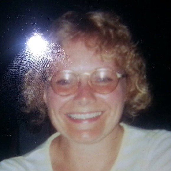 elliecat1962