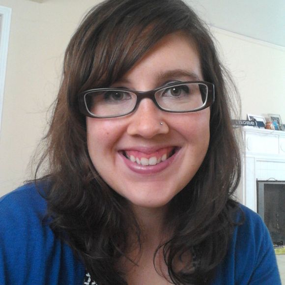 Poshmark profile picture for @librarian