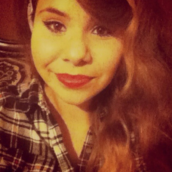 Poshmark profile picture for @jelly123