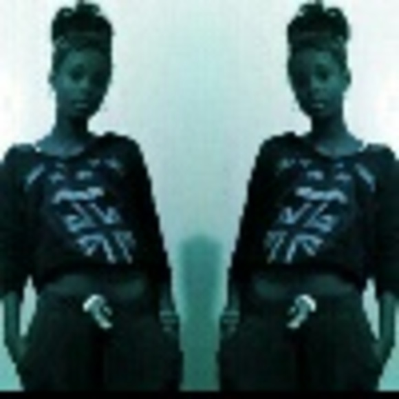chrissieee___