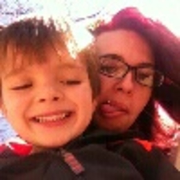 mom09