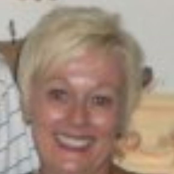 nanettewhite