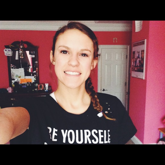 nicoleee_