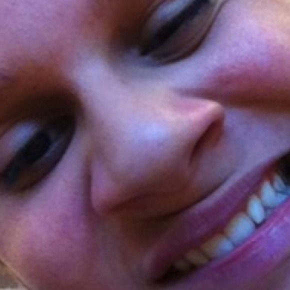 Poshmark profile picture for @boycott