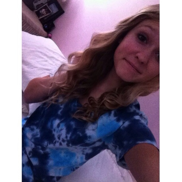 chloe_mahone