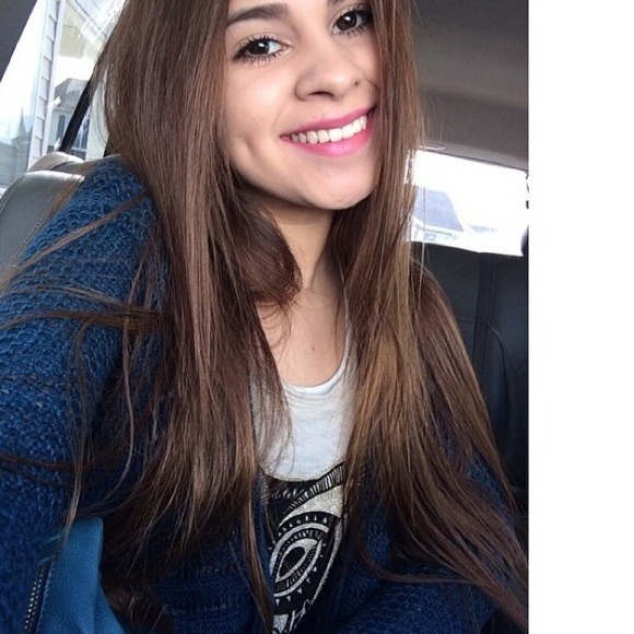beelllaa