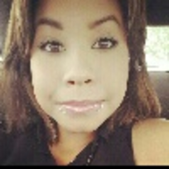 ashley_agui2