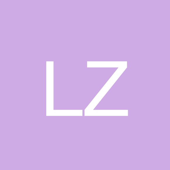 Poshmark profile picture for @tattered