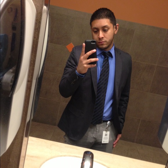 aj_alvarez