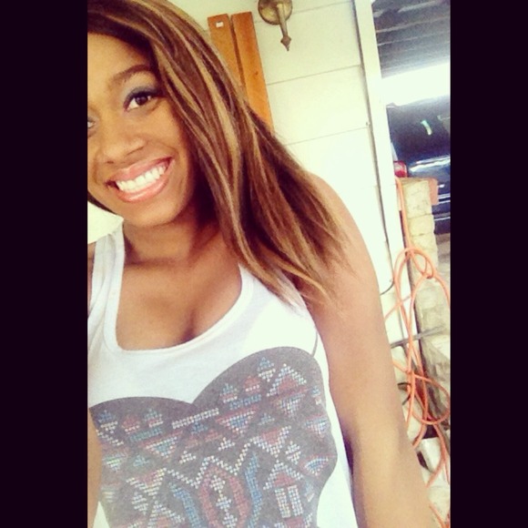sashaalexis