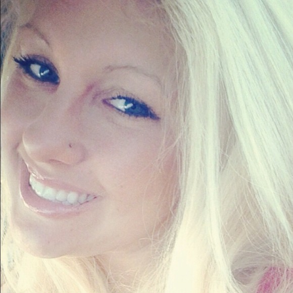 carlyann1123