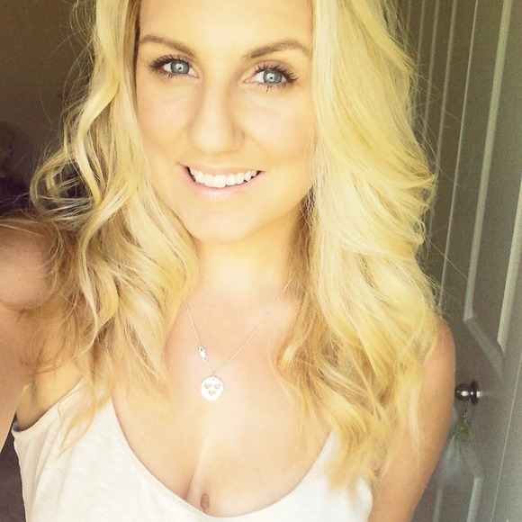 lindseyandlou