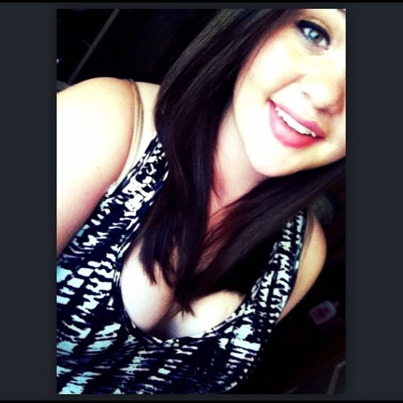 hollyvaughn16