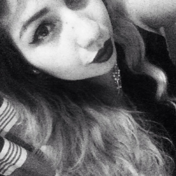 _lovelyneni