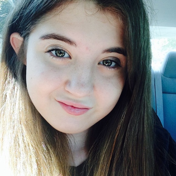 rachel_22_