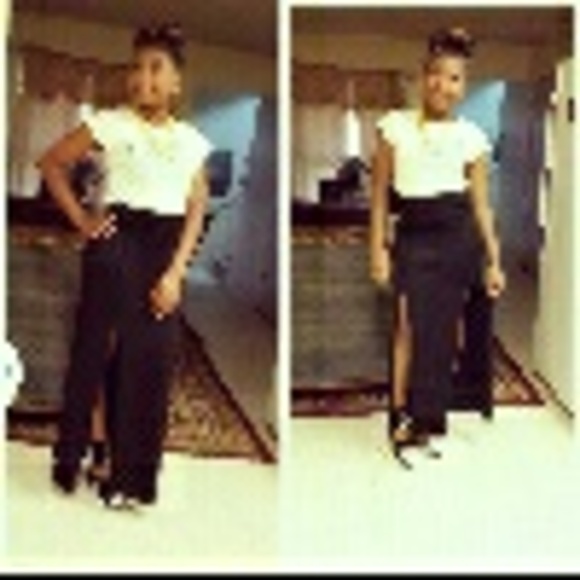 Poshmark profile picture for @gabon