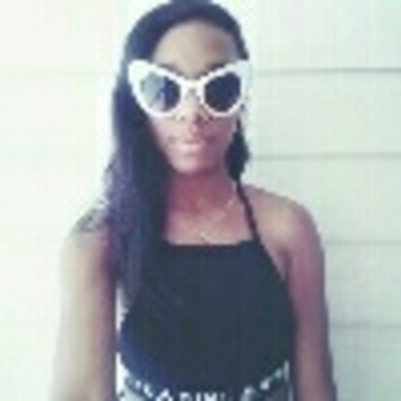 airbtsuj_closet