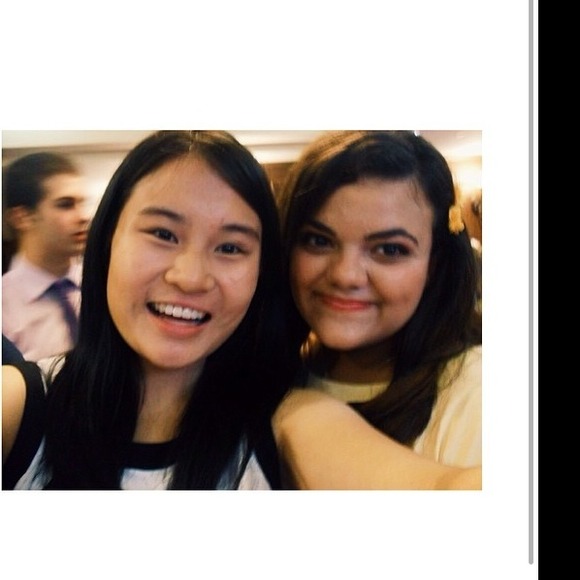 Poshmark profile picture for @lailaaa