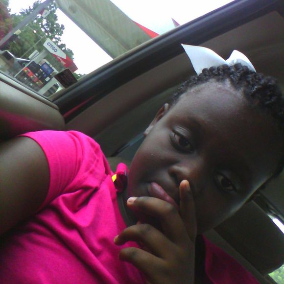 queena12