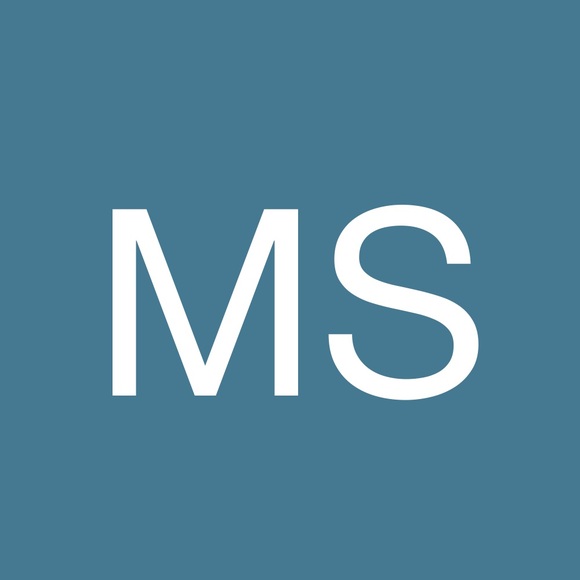 Poshmark profile picture for @geriatric