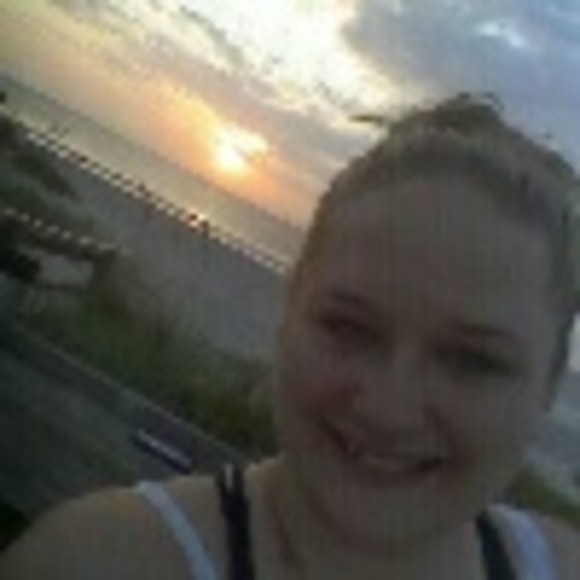 amybaker32900