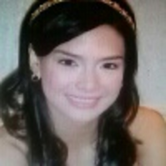 Poshmark profile picture for @headband