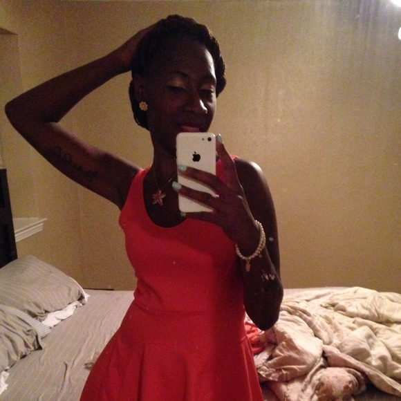 shae25