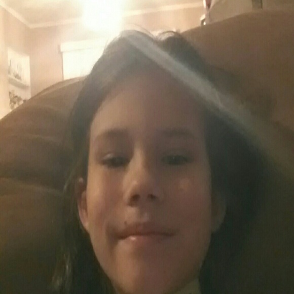 Poshmark profile picture for @matchmaker