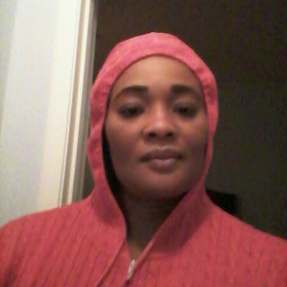 Poshmark profile picture for @congresswoman