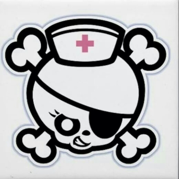 Poshmark profile picture for @zeros