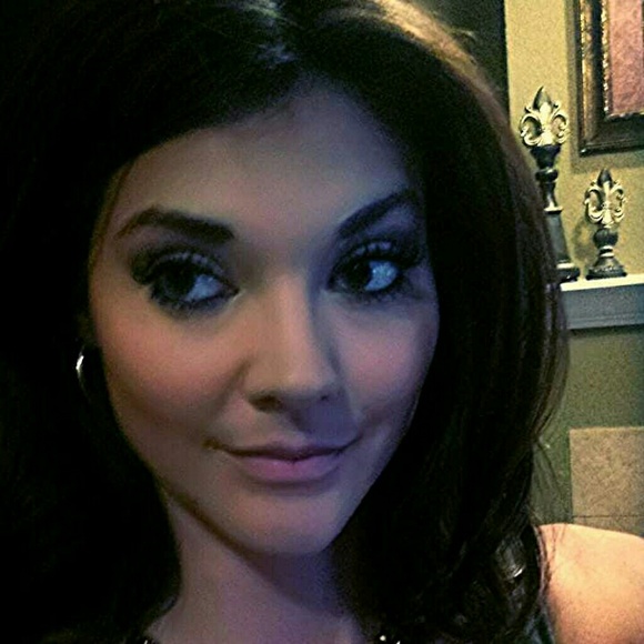 ashley210