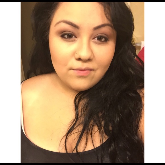 jannelleyvee