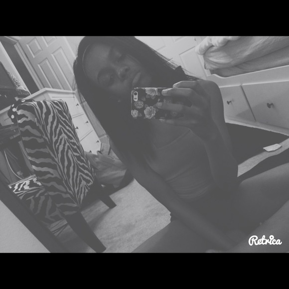sydknee_