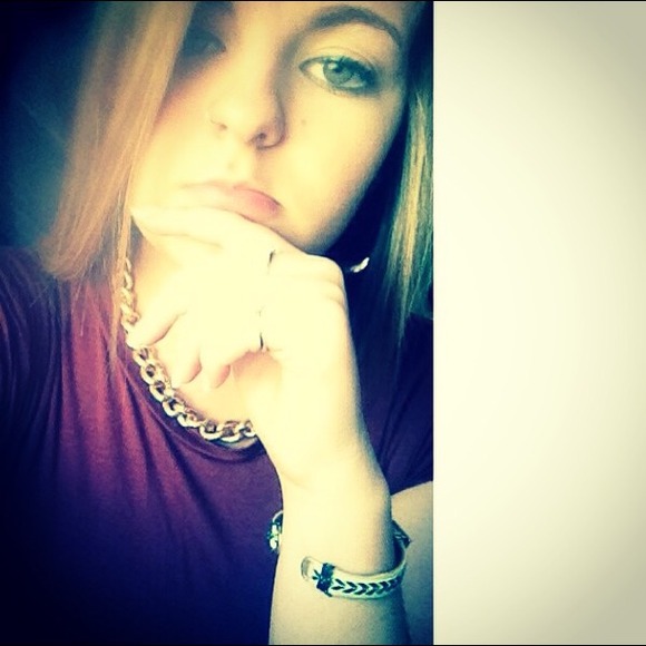 hanna_cross
