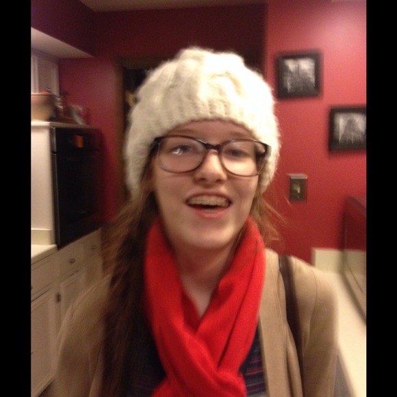 Poshmark profile picture for @iknowyou