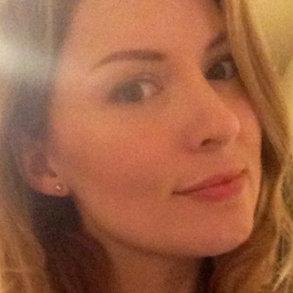 Poshmark profile picture for @waco