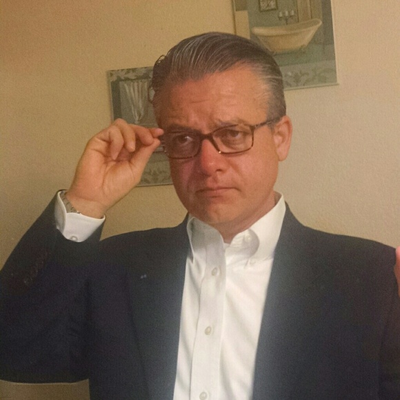 Poshmark profile picture for @atv